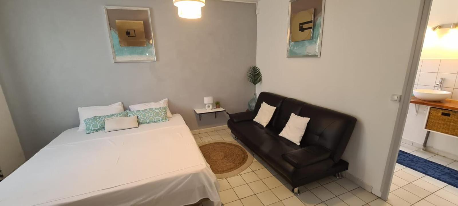 Paradies Caraibes I Les Abymes Esterno foto